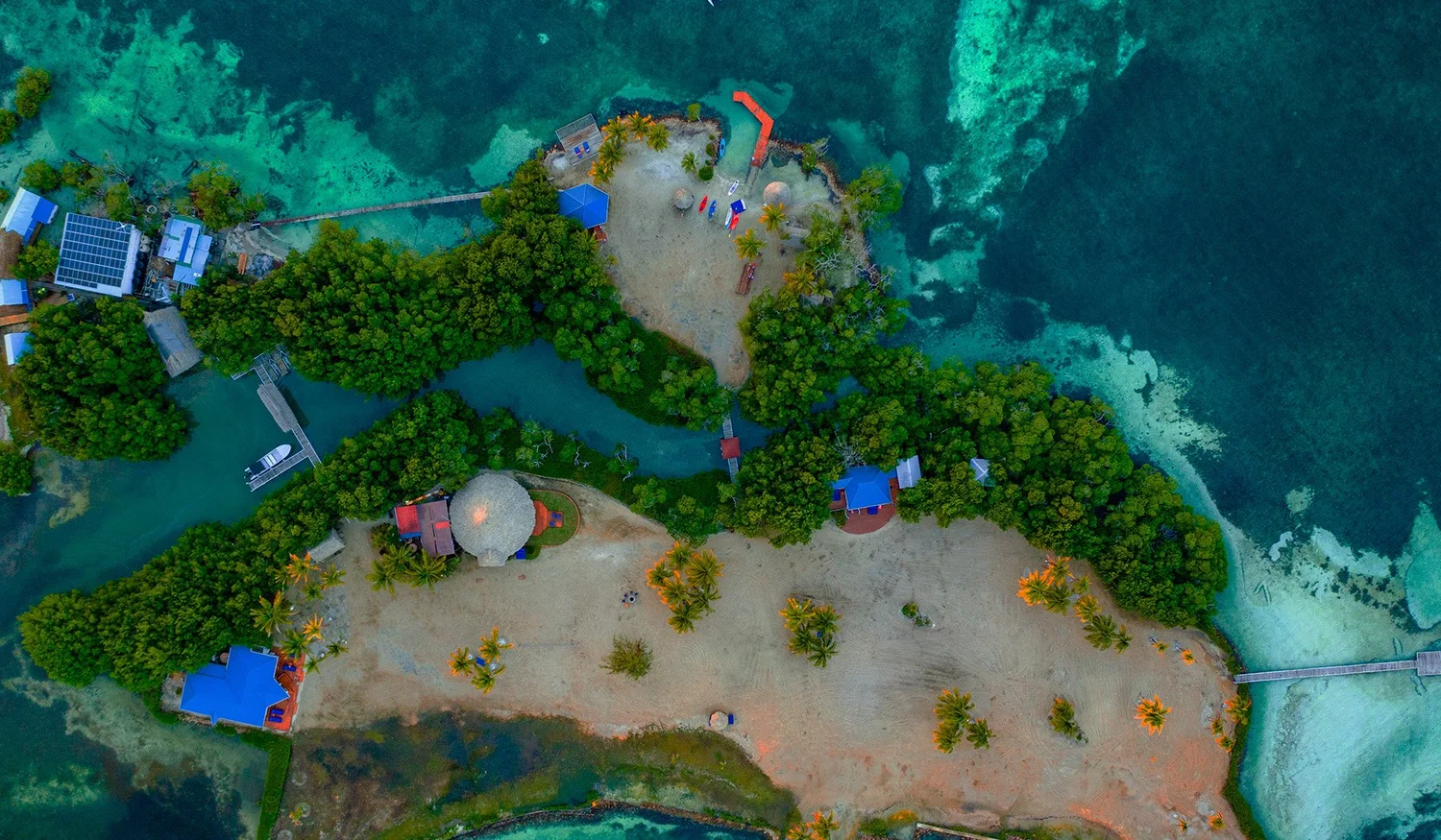 Royal Belize — photo 9