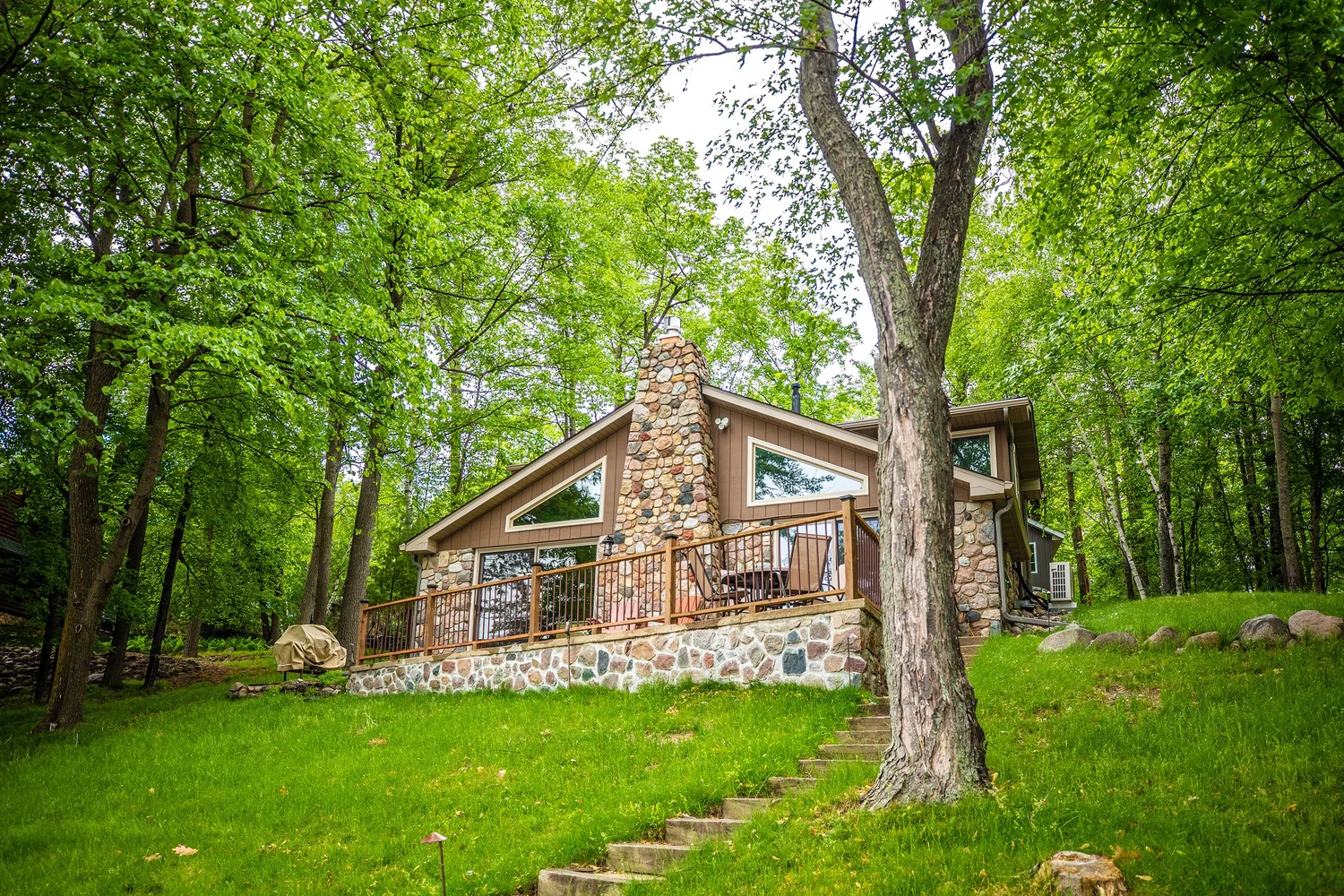 Stone Cabin on Rush — photo 12