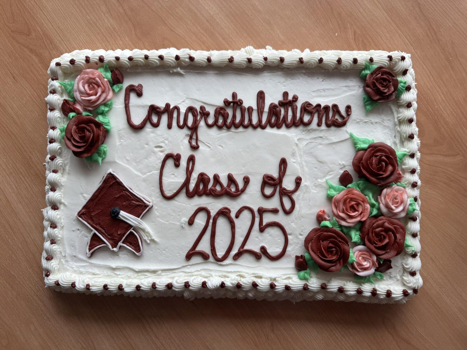 Congratulations Class of 2025 sheet cake with piped roses